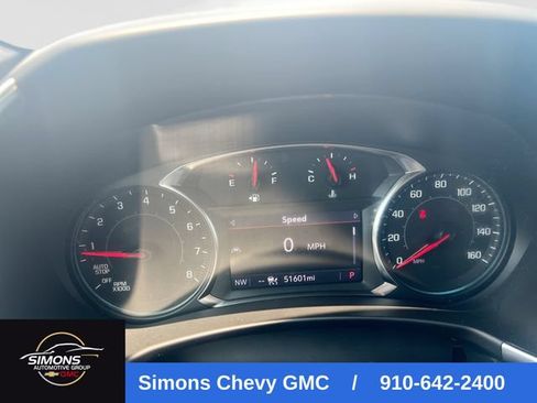 Used 2023 Chevrolet Equinox Premier AWD/4WD image 11