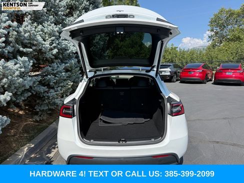 Used 2023 Tesla Model Y Long Range AWD/4WD image 30
