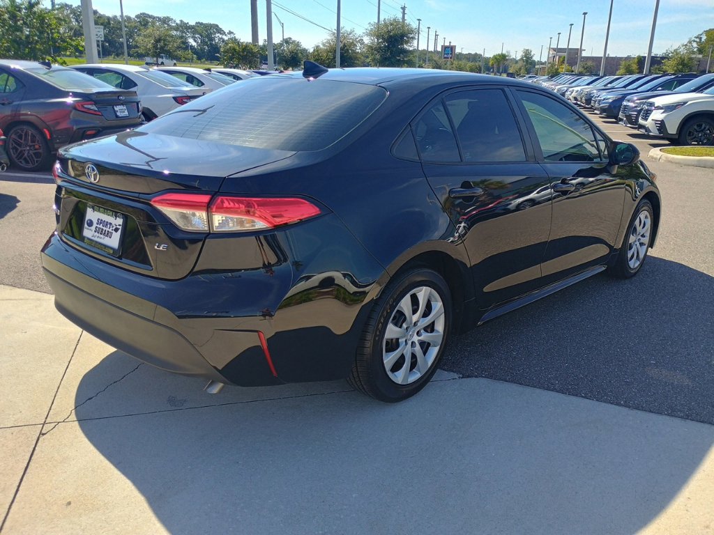 Used 2023 Toyota Corolla LE FWD image 5