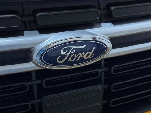 Used 2022 Ford Maverick Lariat w/ Lariat Luxury Package AWD/4WD image 50