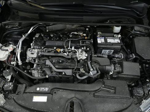 Used 2023 Toyota Corolla LE image 10