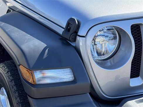 Used 2021 Jeep Wrangler Sport S image 8