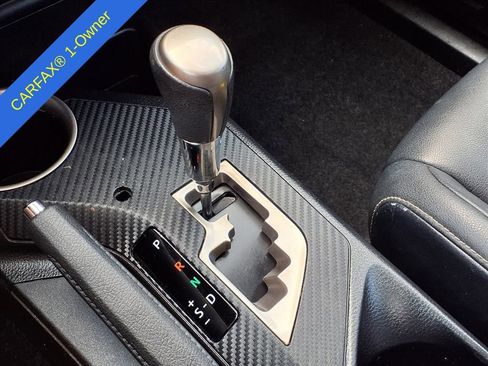 Used 2014 Toyota RAV4 Limited w/ Technology Package FWD image 28
