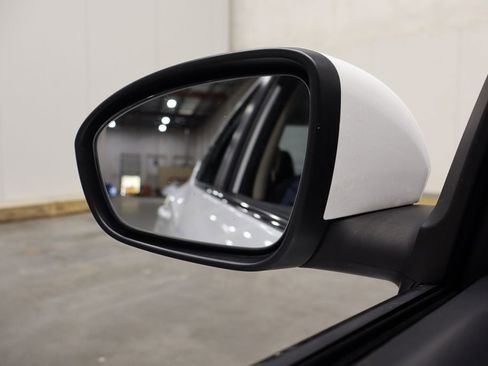 Used 2023 Nissan Sentra SV image 28