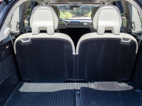 Used 2024 Volvo XC90 T8 Plus w/ Protection Package Premier AWD/4WD image 31