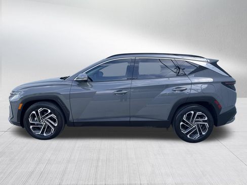 Used 2025 Hyundai Tucson Limited FWD image 4