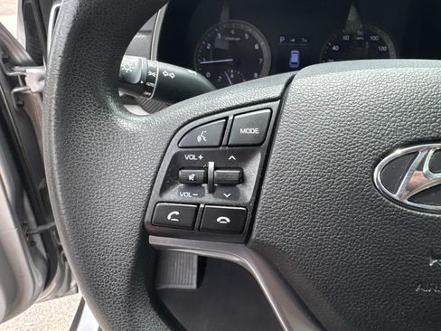 Used 2021 Hyundai Tucson Value FWD image 24