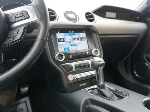 Used 2016 Ford Mustang GT Premium RWD image 32