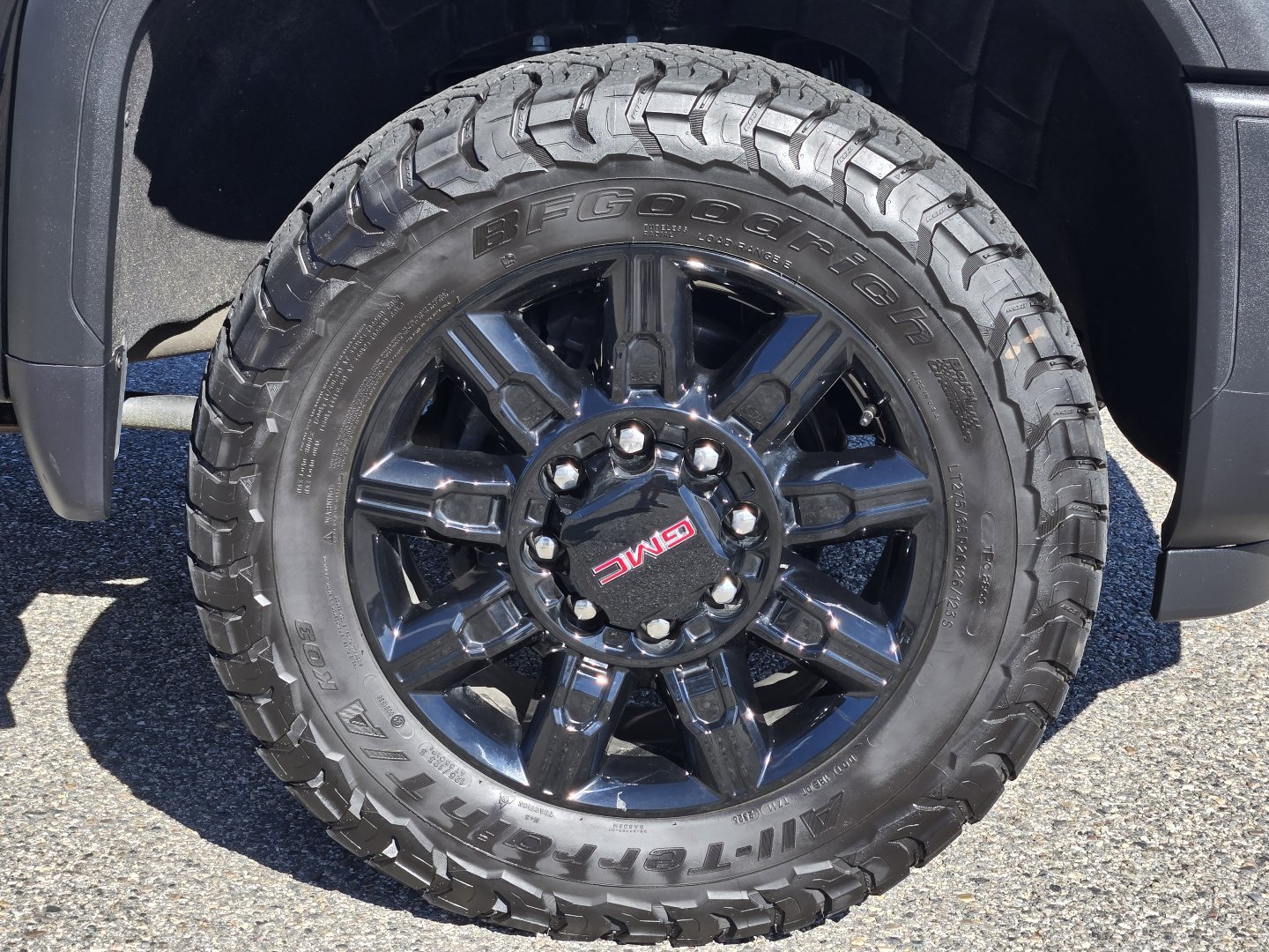 Used 2026 GMC Sierra 2500 AT4 AWD/4WD image 8