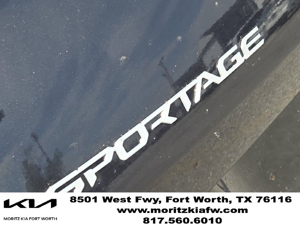 New 2027 Kia Sportage SX FWD image 7