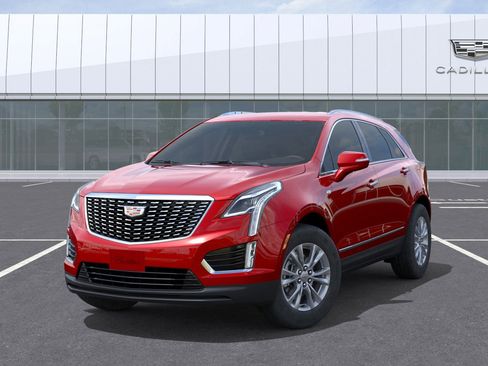 New 2026 Cadillac XT5 Luxury image 6