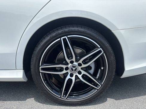 Used 2020 Mercedes-Benz E 350 Sedan image 42