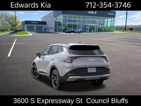 New 2026 Kia Sportage EX FWD image 5