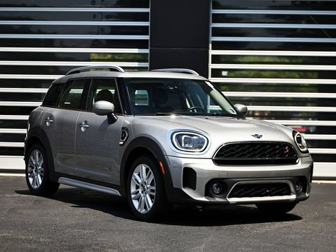 Used 2024 MINI Cooper Countryman S AWD/4WD image 1