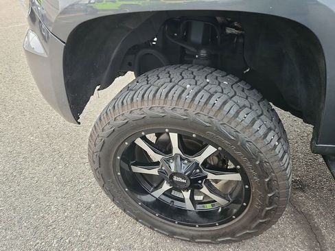 Used 2016 GMC Canyon SLT image 20