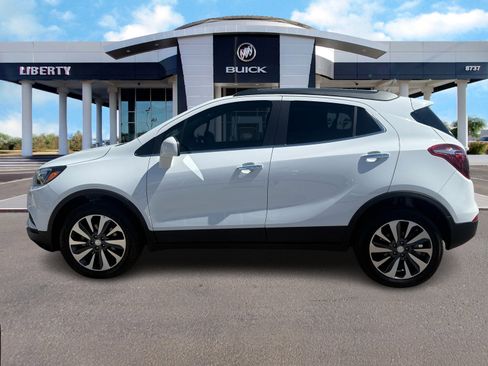 Used 2022 Buick Encore Preferred w/ Safety Package image 6