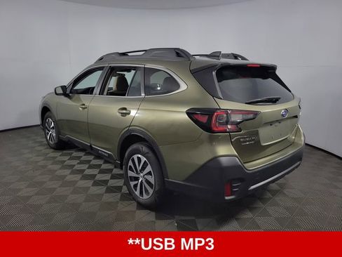 Used 2022 Subaru Outback Premium image 6