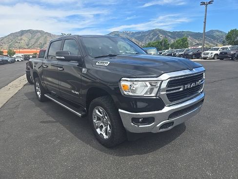 Used 2019 RAM 1500 Big Horn AWD/4WD image 3