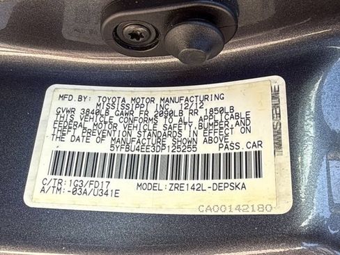 Used 2013 Toyota Corolla S FWD image 30