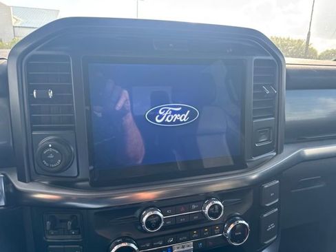 Used 2025 Ford F150 Lariat w/ Equipment Group 501A Mid AWD/4WD image 11