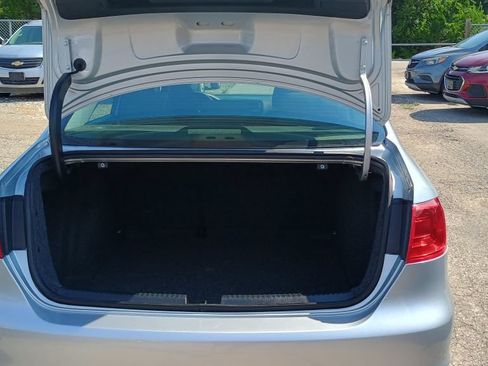 Used 2012 Volkswagen Jetta Sedan FWD image 18