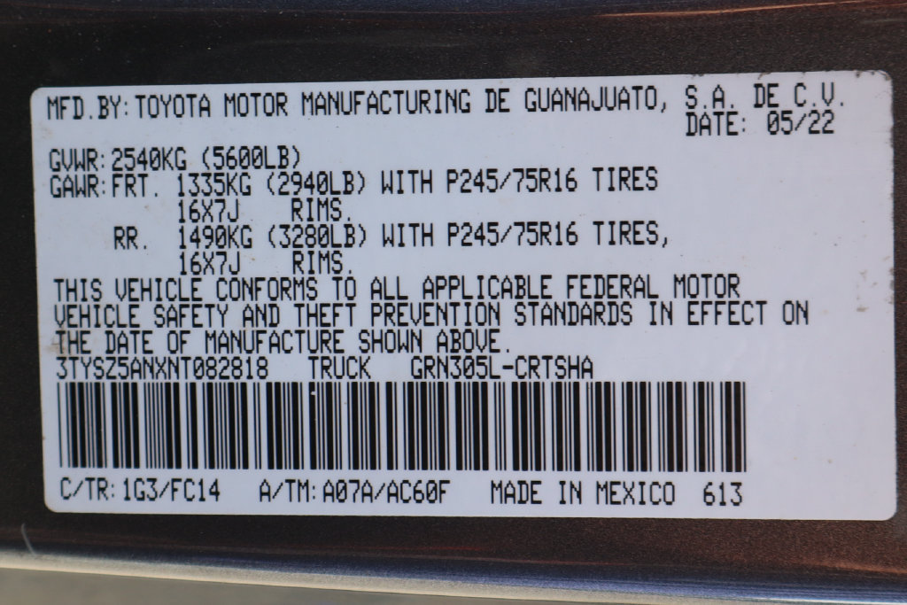 Used 2022 Toyota Tacoma SR5 AWD/4WD image 47