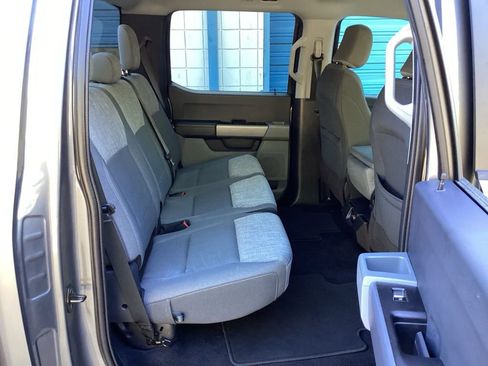 Used 2023 Ford F150 XLT image 32