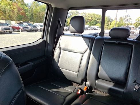 Used 2021 Ford F150 Lariat w/ Equipment Group 502A High image 19