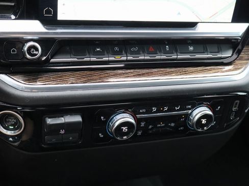 Certified 2023 GMC Sierra 1500 Elevation image 17