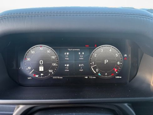 New 2026 Land Rover Defender 110 X-Dynamic SE AWD/4WD image 13