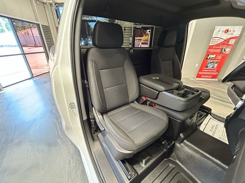Used 2023 GMC Sierra 1500 Pro w/ Trailering Package RWD image 4