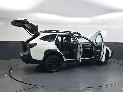 Used 2025 Subaru Outback Wilderness w/ Wilderness Package image 34