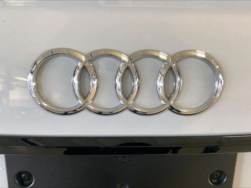 Used 2025 Audi A6 Premium Plus w/ Premium Plus Package image 31