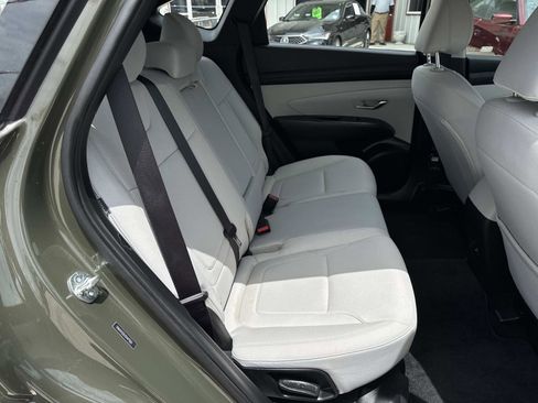 Used 2025 Hyundai Tucson SE FWD image 9