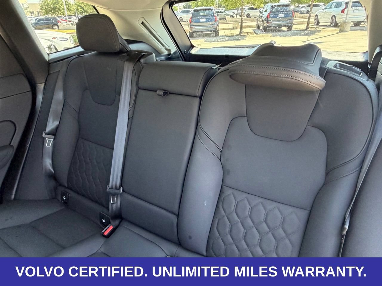 Certified 2026 Volvo XC60 B5 Plus AWD/4WD image 31