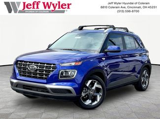 Used 2024 Hyundai Venue Limited FWD video 1
