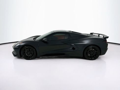 Used 2025 Chevrolet Corvette Stingray Premium Conv w/ Z51 Performance Package RWD image 5
