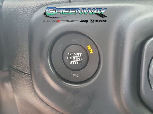 Used 2023 Jeep Wrangler Unlimited Sahara image 27