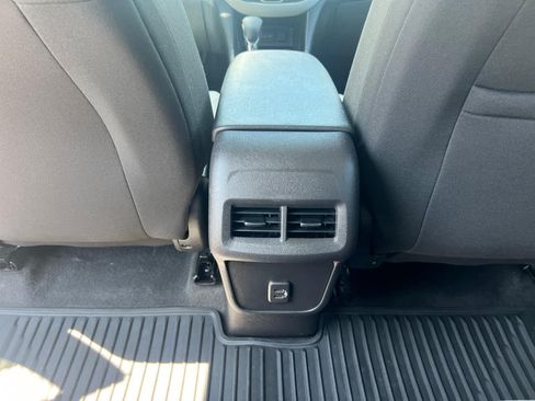 Certified 2024 Chevrolet Equinox LS w/ LS Convenience Package AWD/4WD image 30