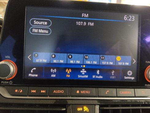 Used 2025 Nissan Altima 2.5 SR FWD image 25