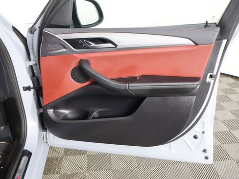 Used 2024 BMW X3 M40i w/ Premium Package image 27