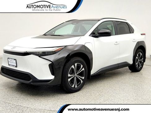 Used 2024 Toyota bZ4X AWD w/ Weather Package image 1