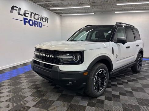 New 2026 Ford Bronco Sport Outer Banks AWD/4WD image 1