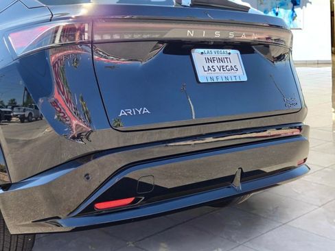 Used 2024 Nissan Ariya AWD image 6