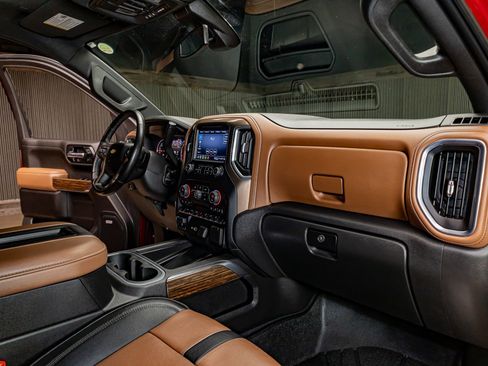 Used 2022 Chevrolet Silverado 1500 High Country image 15