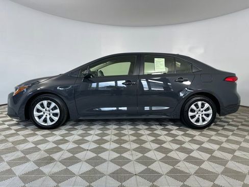 Used 2023 Toyota Corolla LE w/ Carpet Mat Package (TMS) FWD image 4