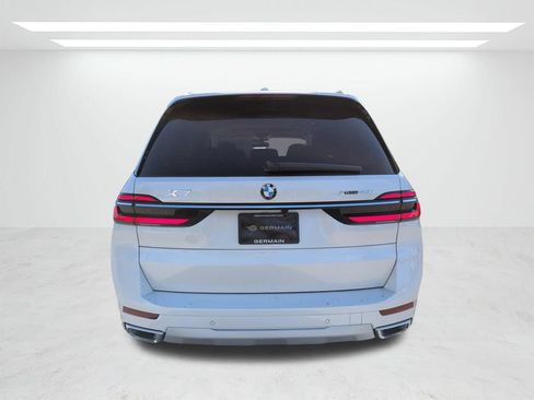 New 2027 BMW X7 xDrive40i w/ Premium Package AWD/4WD image 5