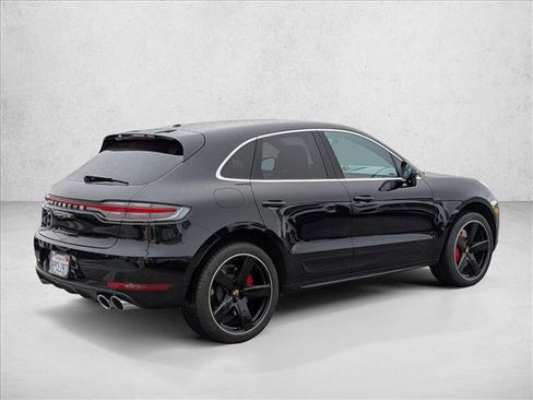 Used 2020 Porsche Macan Turbo image 5