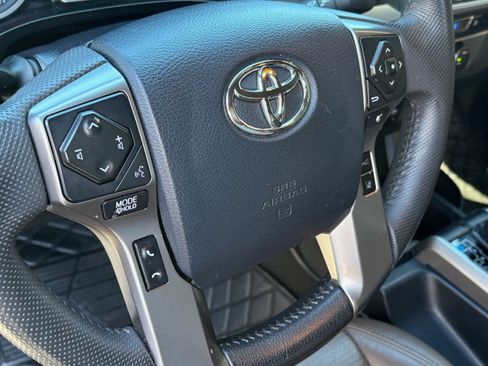Used 2019 Toyota Tacoma Limited AWD/4WD image 13