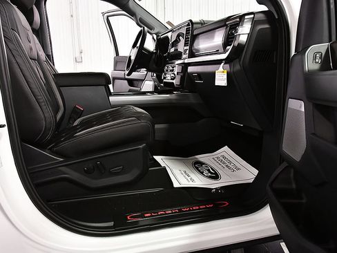 New 2026 Ford F250 Lariat w/ Black Appearance Package AWD/4WD image 31